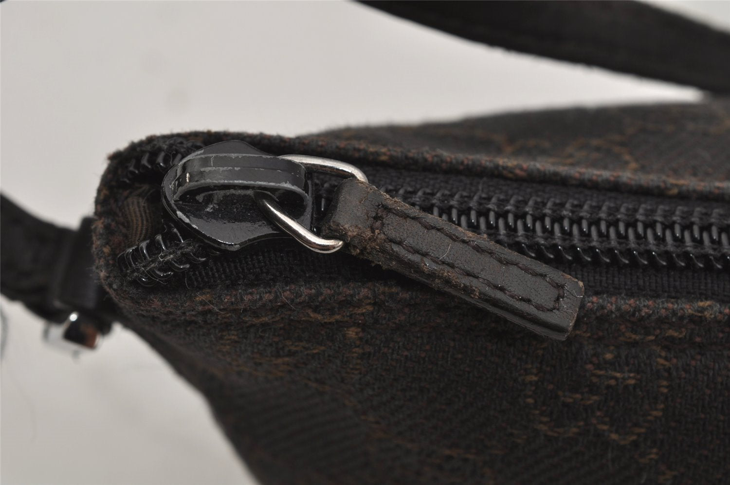 Authentic GUCCI Vintage Hand Bag Pouch Purse GG Canvas Leather 07198 Brown 1657J