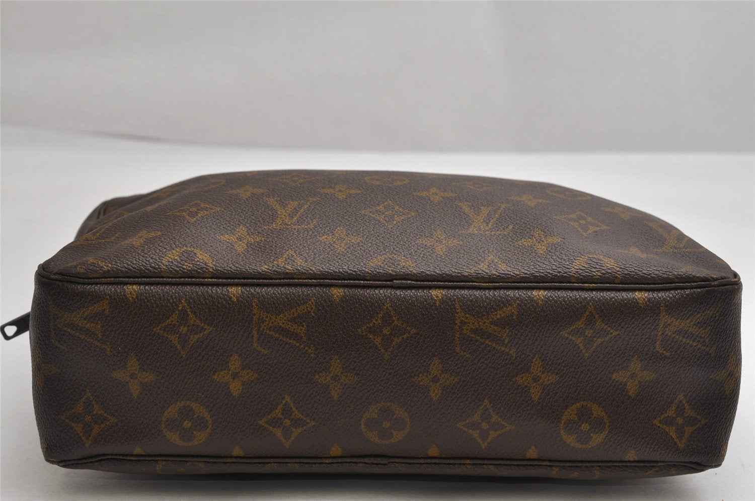 Auth Louis Vuitton Monogram Trousse Toilette 28 Clutch Hand Bag Old Model 1658K