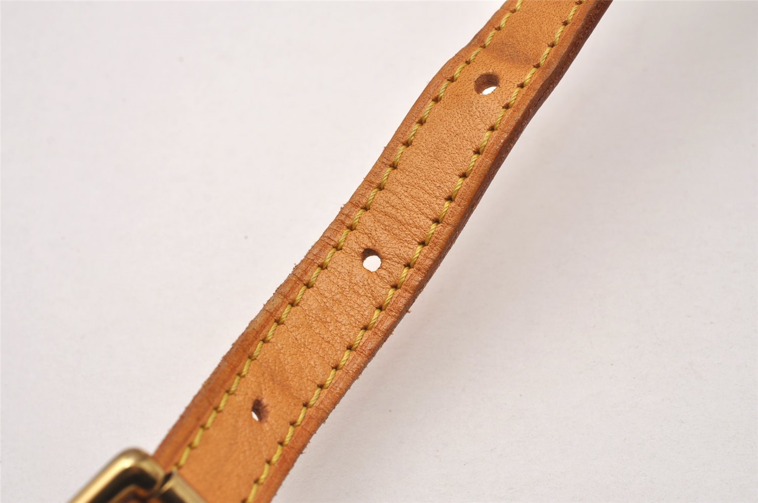 Authentic Louis Vuitton Leather Shoulder Strap Beige 41.5-48.4