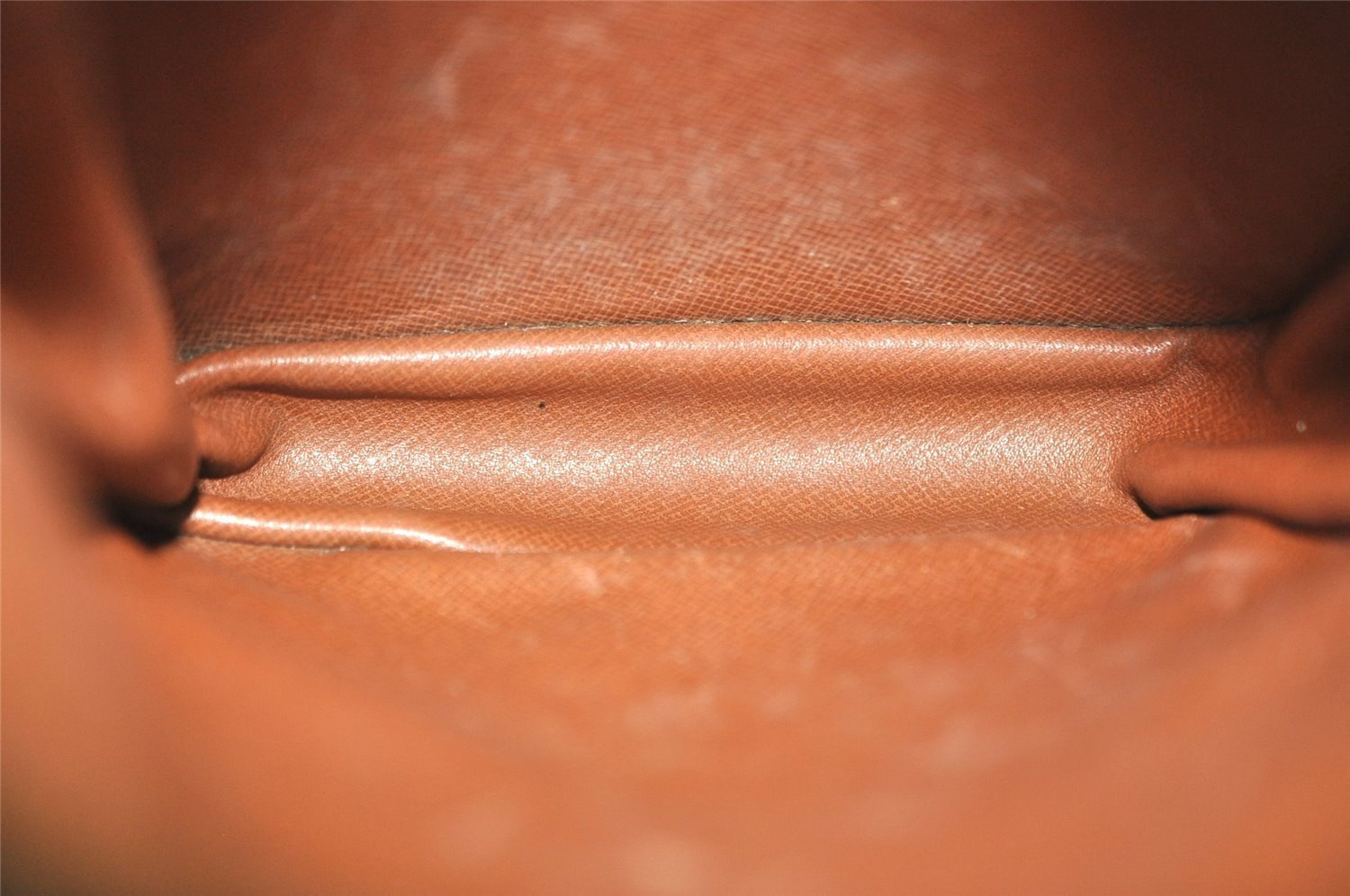 Authentic Louis Vuitton Monogram Danube Shoulder Cross Bag M45266 Junk 1662I