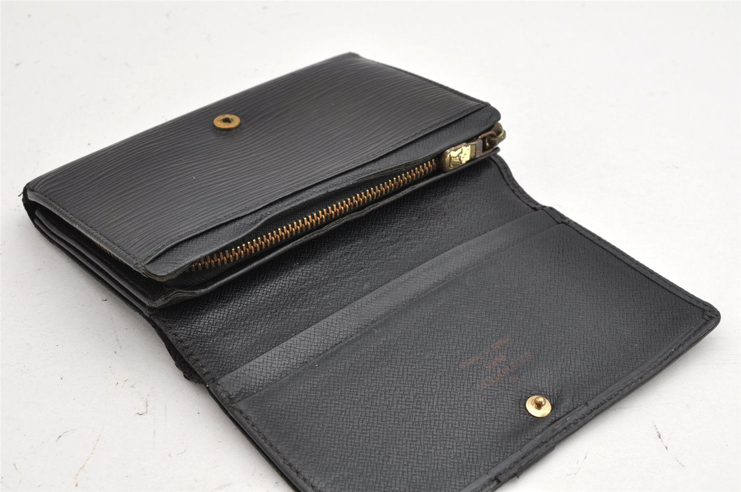 Auth Louis Vuitton Epi Porte Monnaie Billets Tresor Wallet Black M63502 LV 1665K