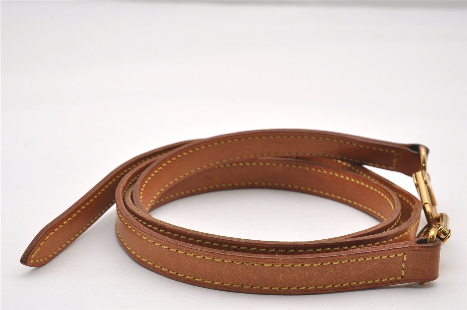 Authentic Louis Vuitton Leather Shoulder Strap Beige 40.7-47.2