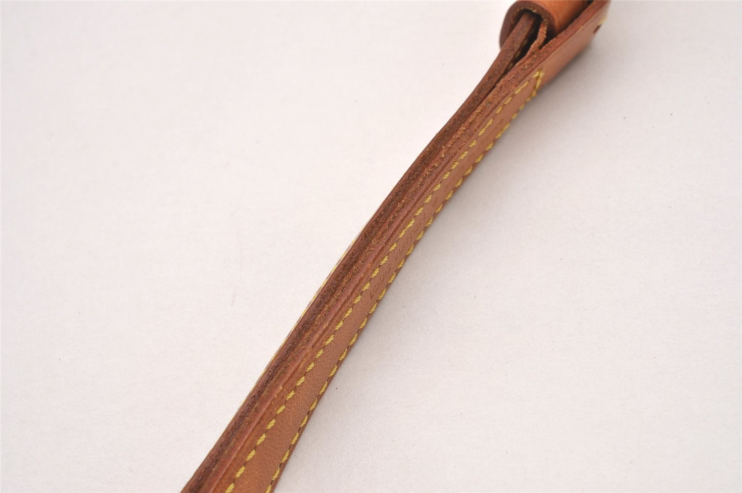 Authentic Louis Vuitton Leather Shoulder Strap Beige 40.7-47.2