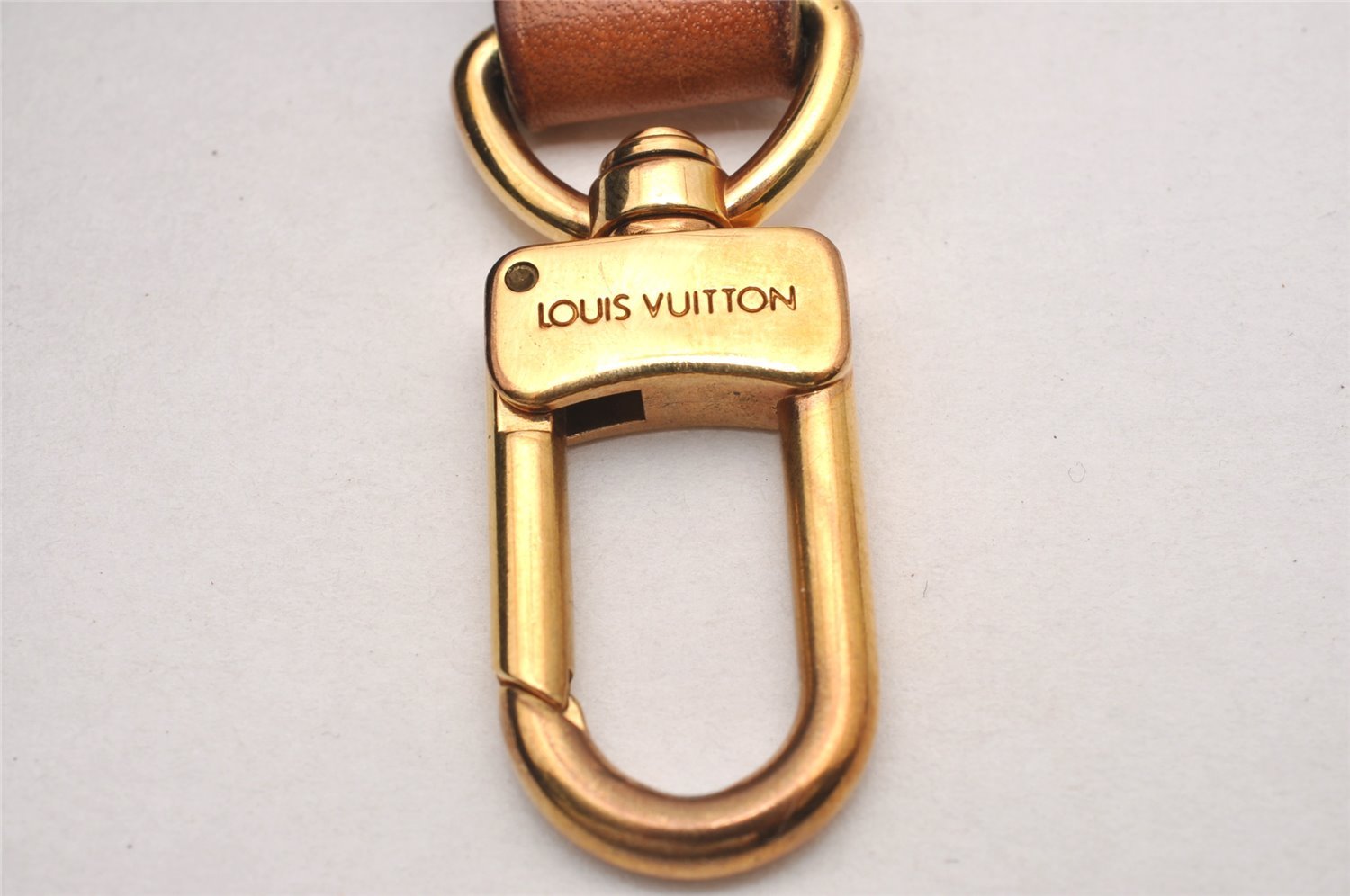 Authentic Louis Vuitton Leather Shoulder Strap Beige 40.7-47.2