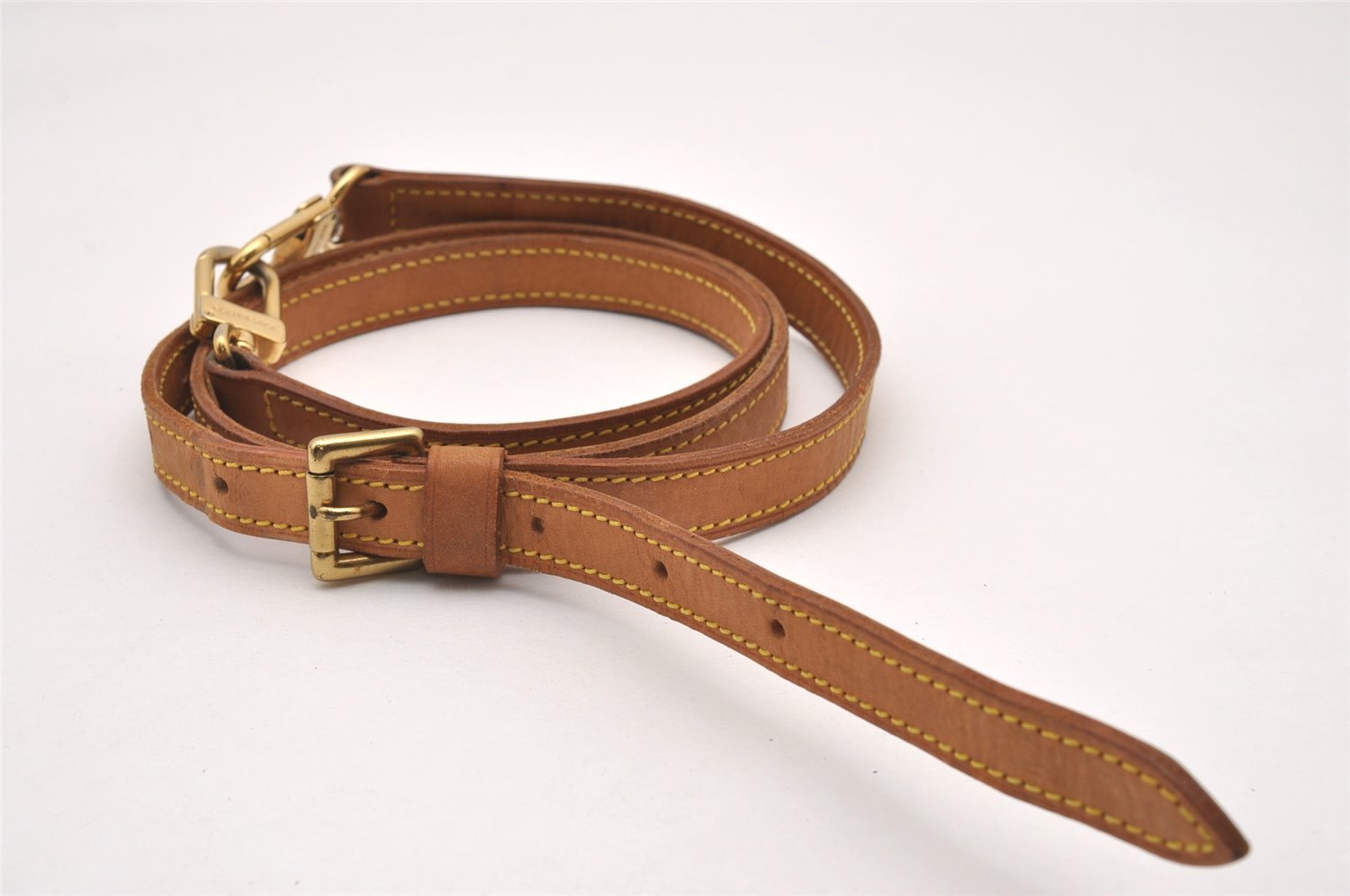 Authentic Louis Vuitton Leather Shoulder Strap Beige 40.4-46.9