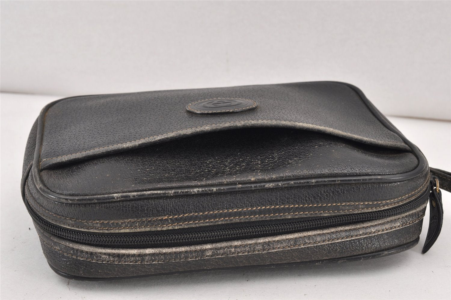 Authentic GUCCI Vintage Clutch Hand Bag Purse Leather Black Junk 1674K