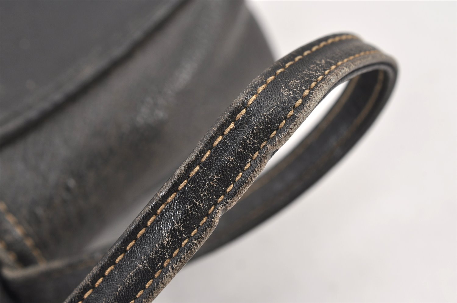 Authentic GUCCI Vintage Clutch Hand Bag Purse Leather Black Junk 1674K