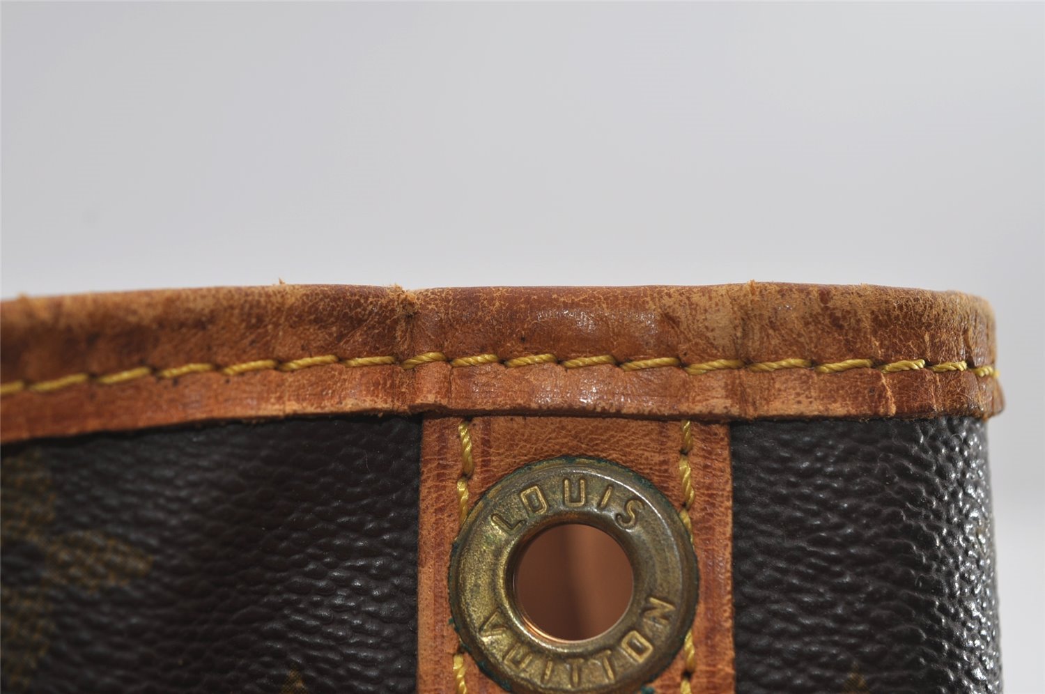 Authentic Louis Vuitton Monogram Petit Noe M42226 Shoulder Drawstring Bag 1678I