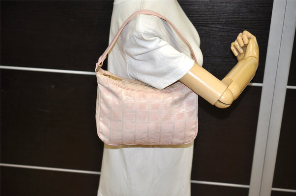 Authentic CHANEL Vintage New Travel Line Shoulder Hand Bag Purse Pink 1678K