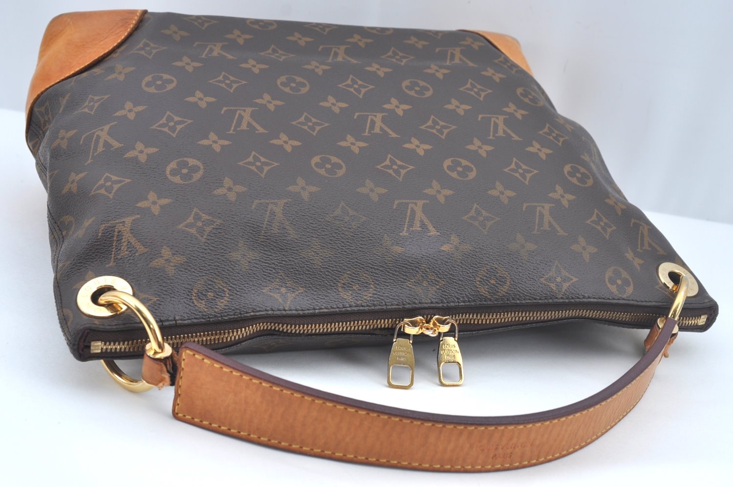 Authentic Louis Vuitton Monogram Berri PM Shoulder Hand Bag M41623 LV Junk 1682J
