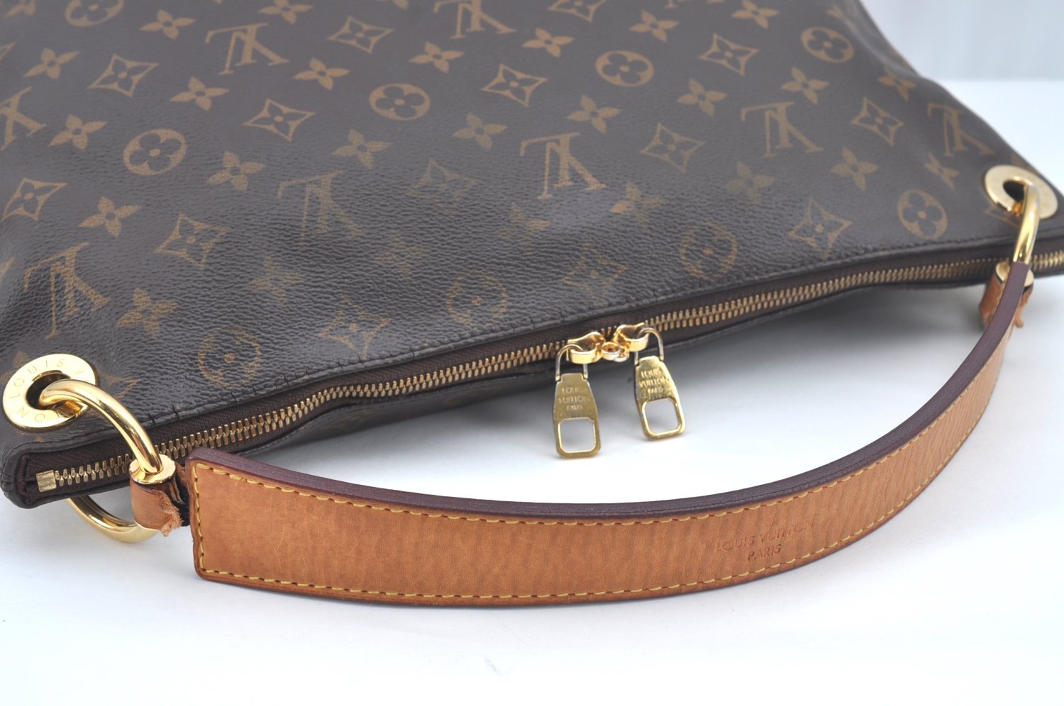 Authentic Louis Vuitton Monogram Berri PM Shoulder Hand Bag M41623 LV Junk 1682J