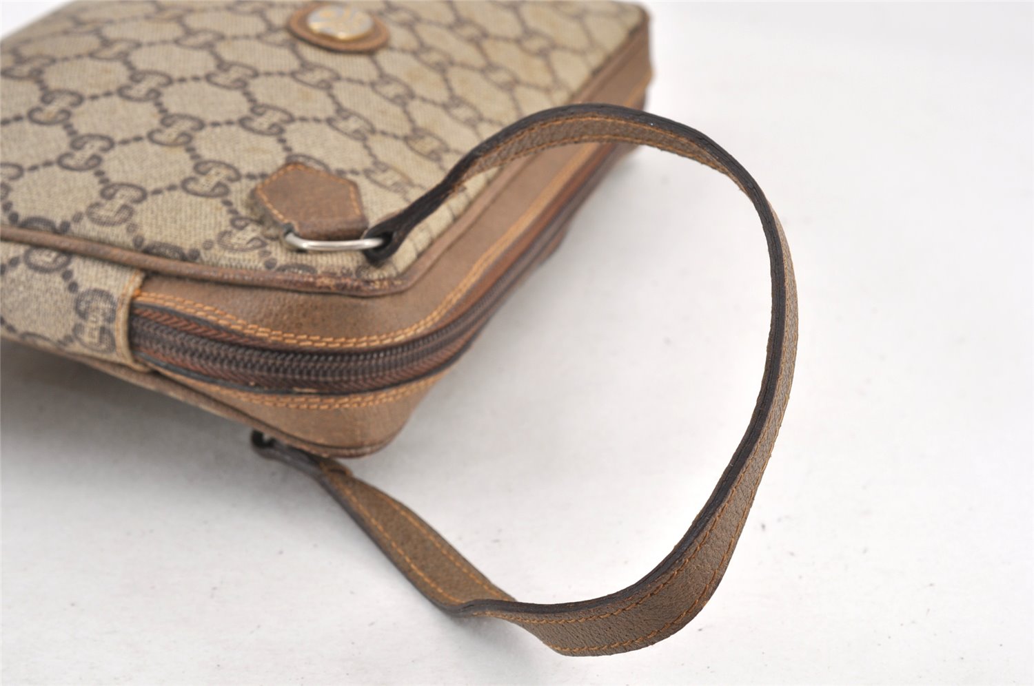 Authentic GUCCI GG Plus Clutch Hand Bag Purse GG PVC Leather Brown Junk 1682K