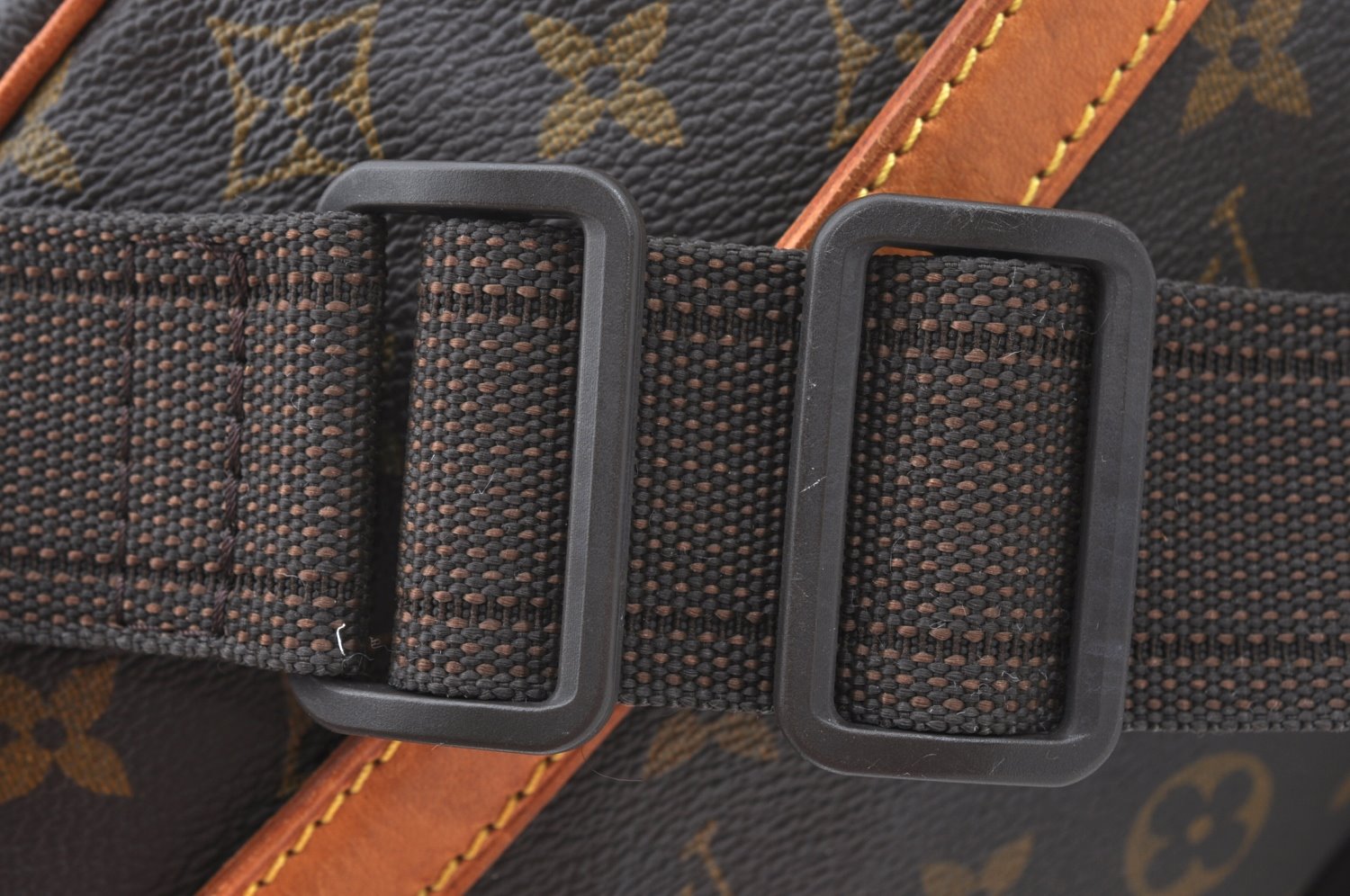 Authentic Louis Vuitton Monogram Reporter PM Shoulder Cross Bag M45254 LV 1684J