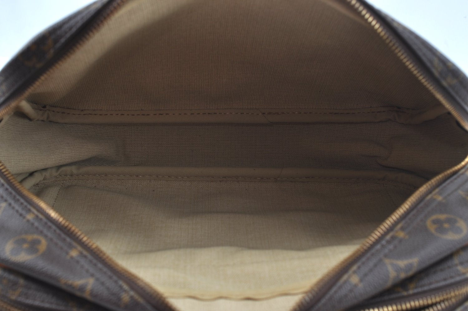 Authentic Louis Vuitton Monogram Reporter PM Shoulder Cross Bag M45254 LV 1684J