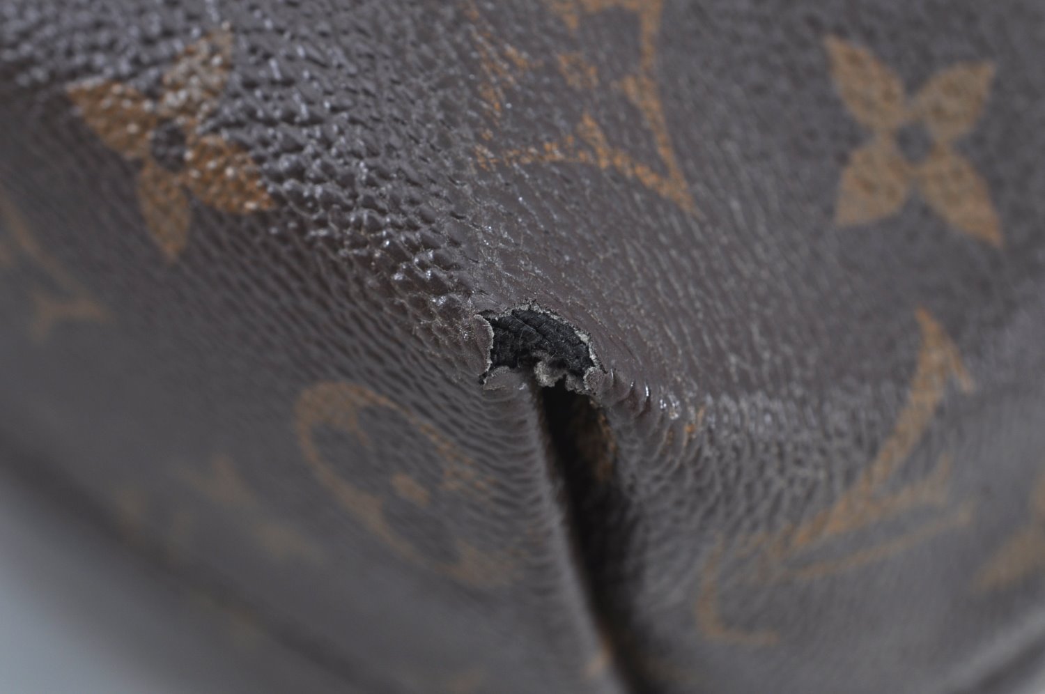 Authentic Louis Vuitton Monogram Iena PM Shoulder Tote Bag M42268 LV 1685H