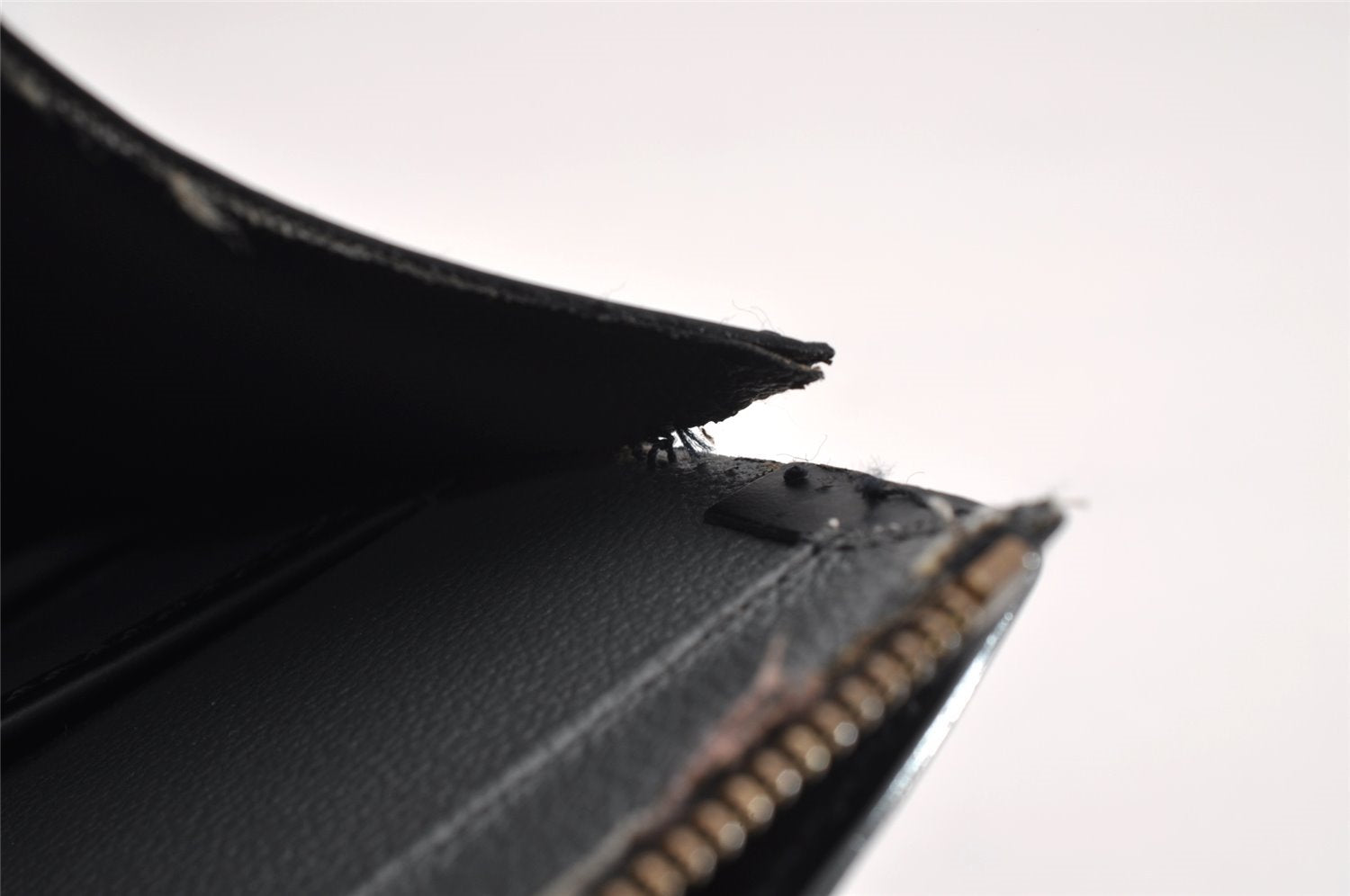 Authentic Louis Vuitton Epi Riviera Hand Bag Black M48182 LV 1685I