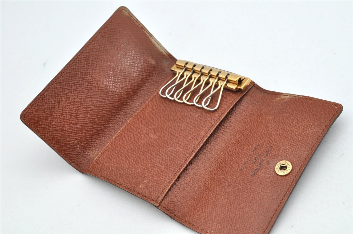 Authentic Louis Vuitton Monogram Multicles 6 Six Hooks Key Case M62630 LV 1692K