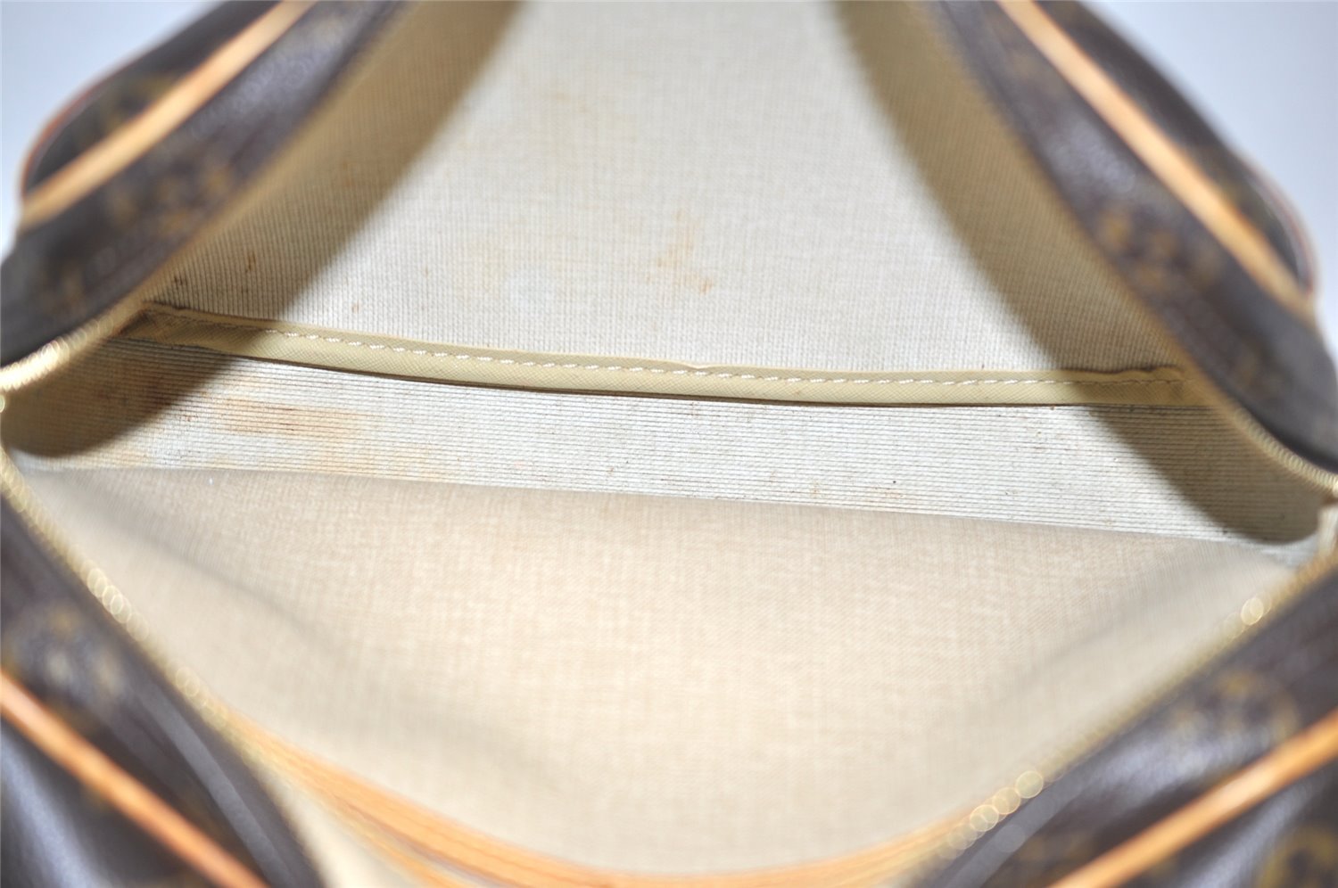 Authentic Louis Vuitton Monogram Reporter PM Shoulder Cross Bag M45254 LV 1694I