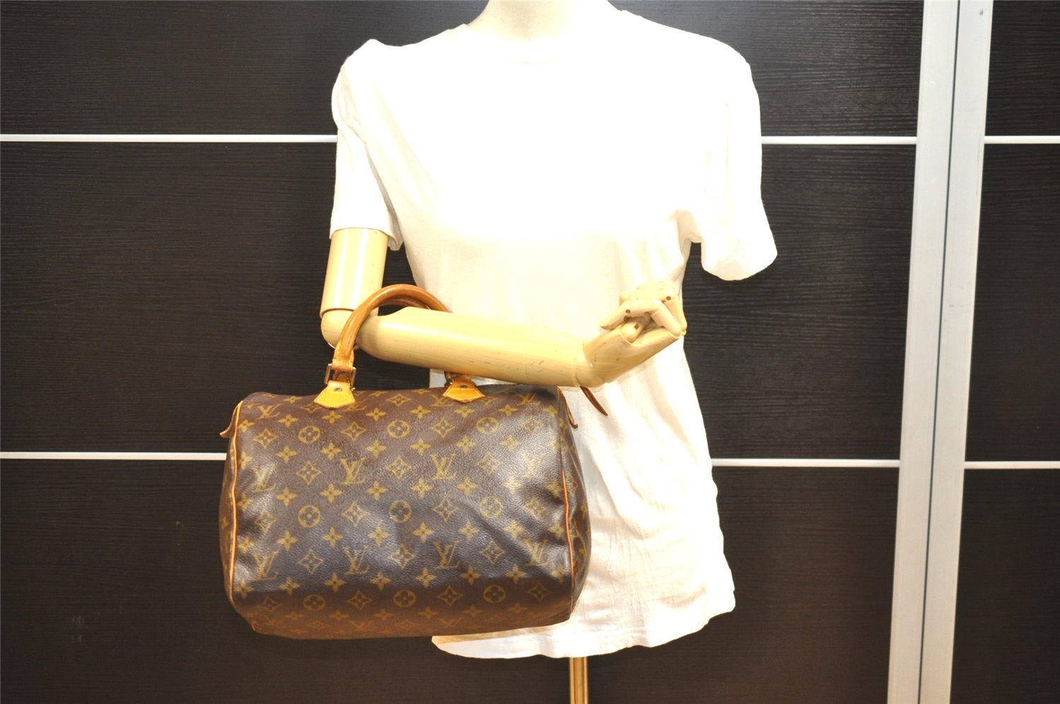 Authentic Louis Vuitton Monogram Speedy 30 Hand Boston Bag M41526 LV 1697I