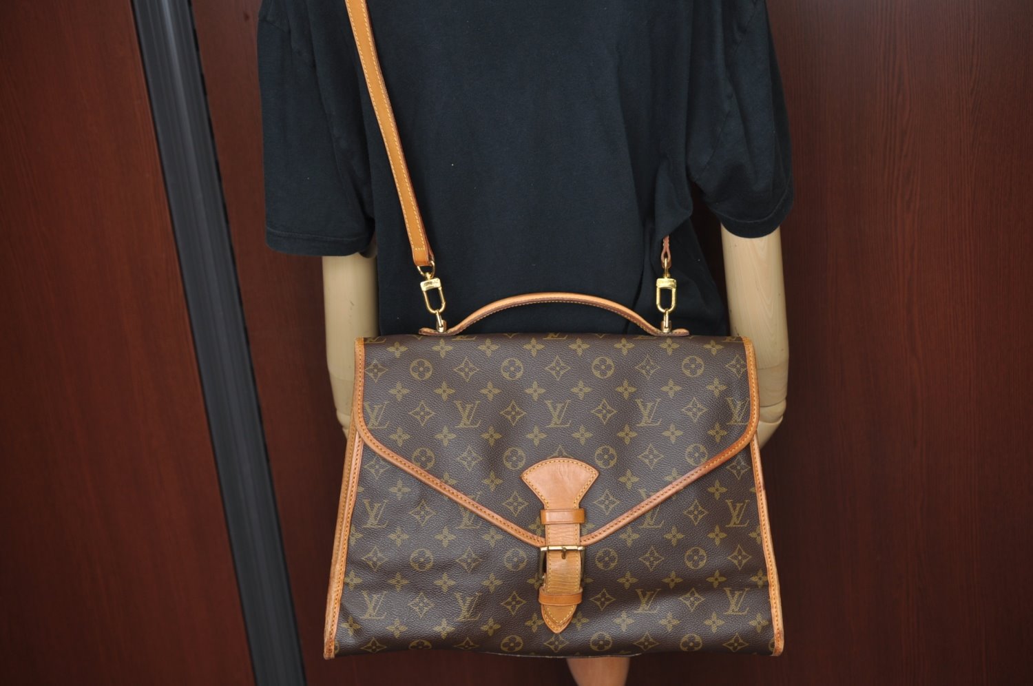 Authentic Louis Vuitton Monogram Beverly 41 M51121 2Way Shoulder Hand Bag 1704H