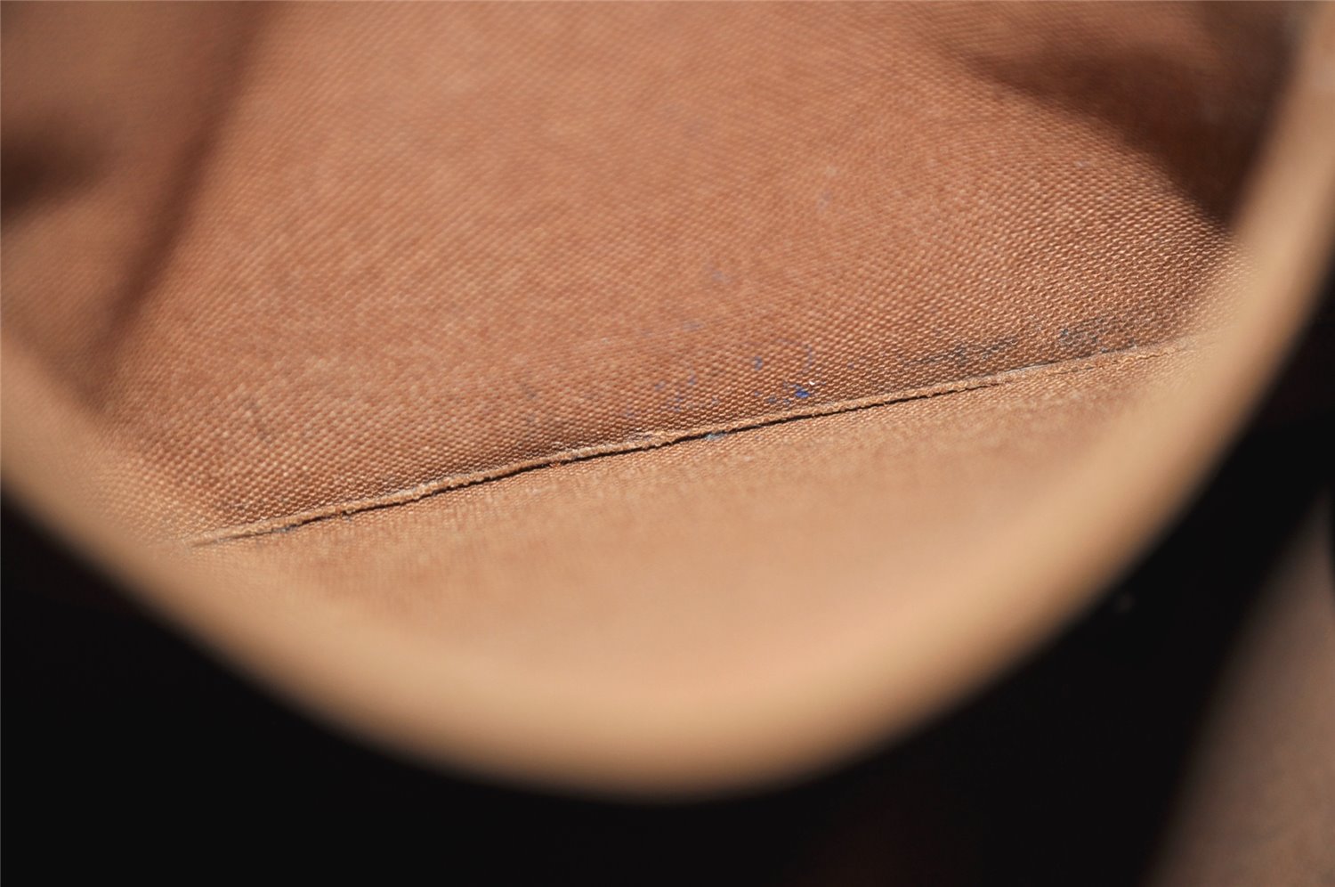 Authentic Louis Vuitton Monogram Popincourt Haut Shoulder Bag M40007 LV 1704K