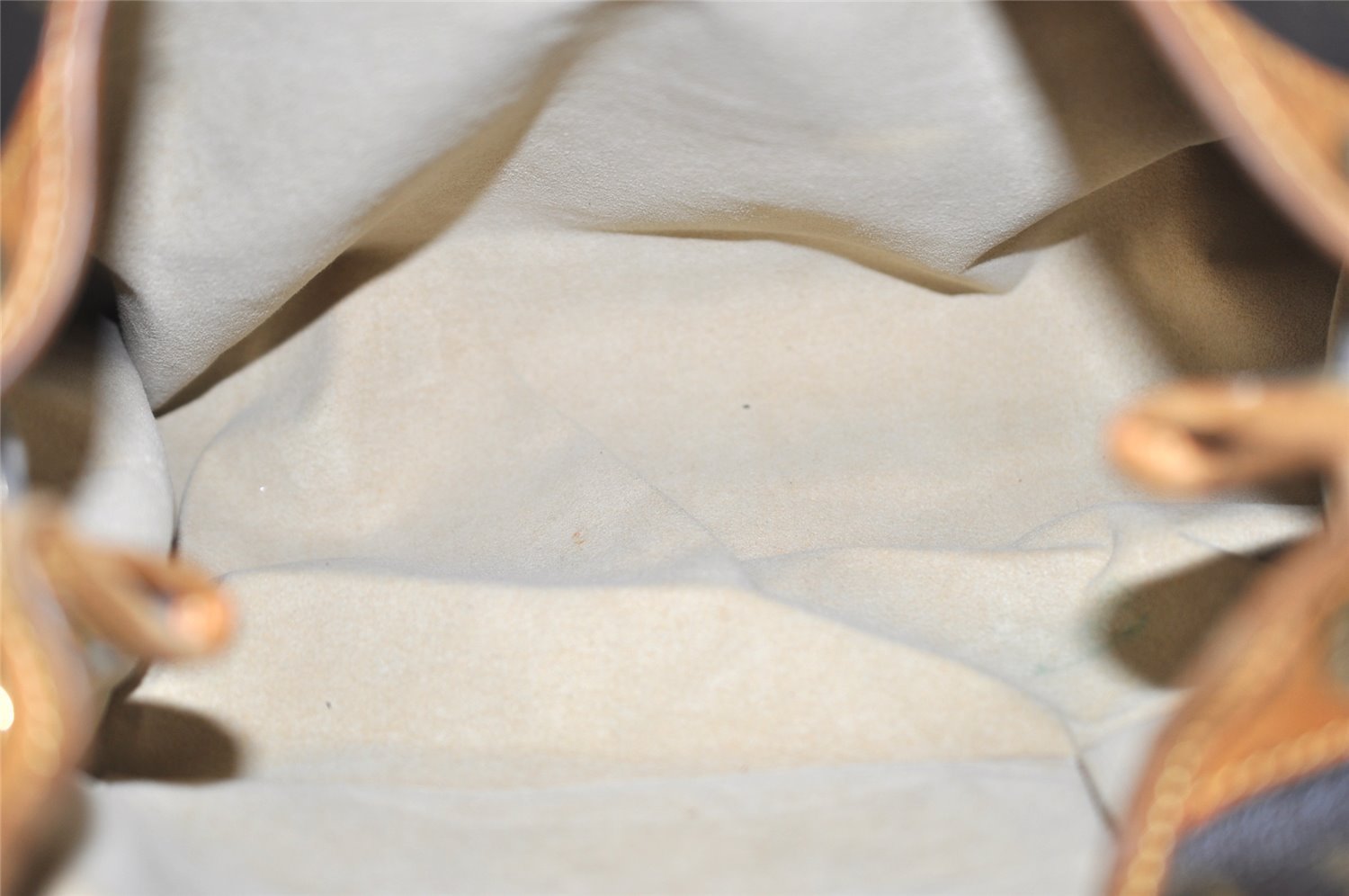 Authentic Louis Vuitton Monogram Galliera PM Shoulder Bag M56382 LV 1706I