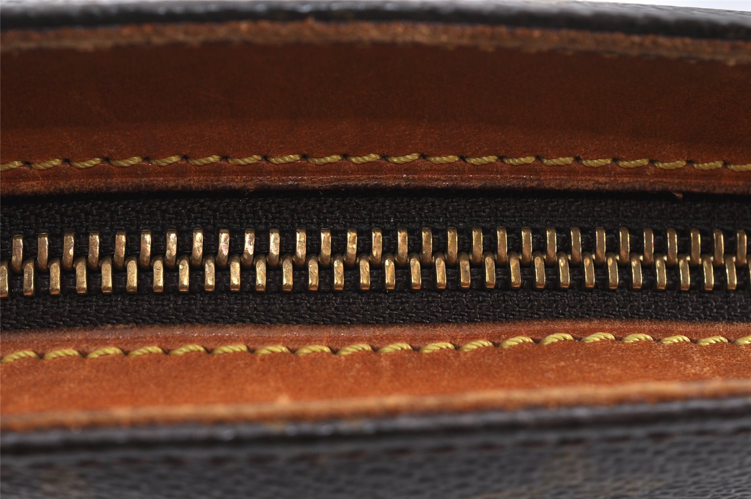 Authentic Louis Vuitton Monogram Drouot Shoulder Cross Body Bag M51290 LV 1710K