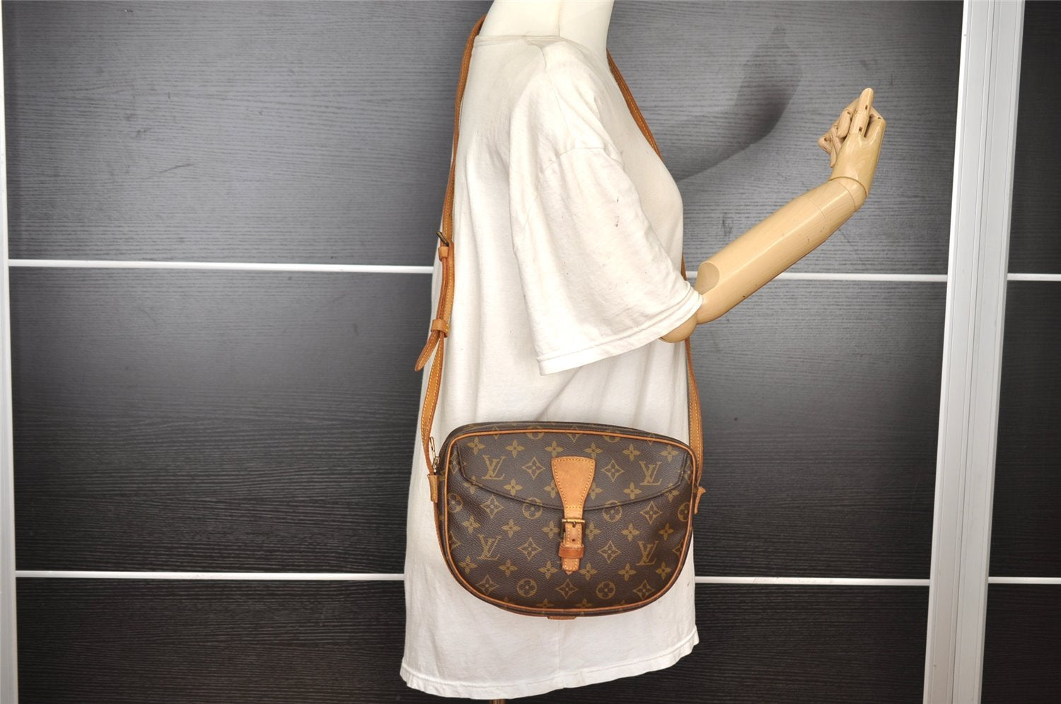 Authentic Louis Vuitton Monogram Jeune Fille MM M51226 Shoulder Cross Bag 1712I