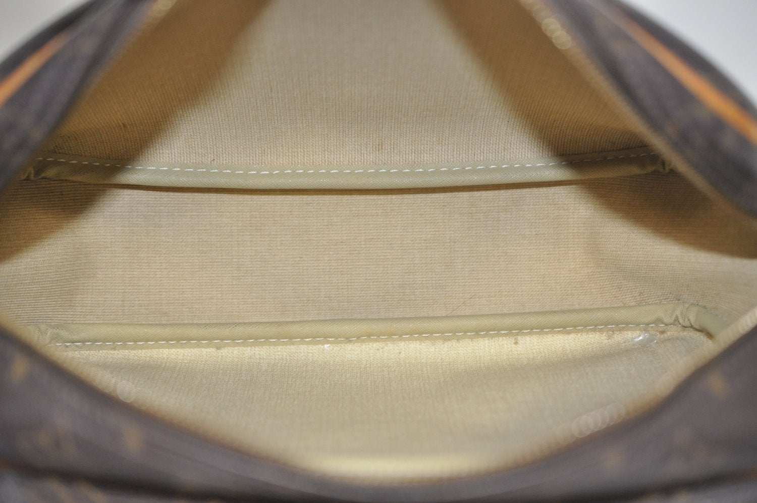 Auth Louis Vuitton Monogram Reporter PM Shoulder Cross Bag M45254 LV Junk 1712J