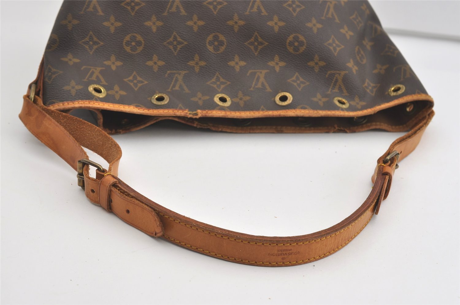 Auth Louis Vuitton Monogram Petit Noe M42226 Shoulder Drawstring Bag Junk 1714J