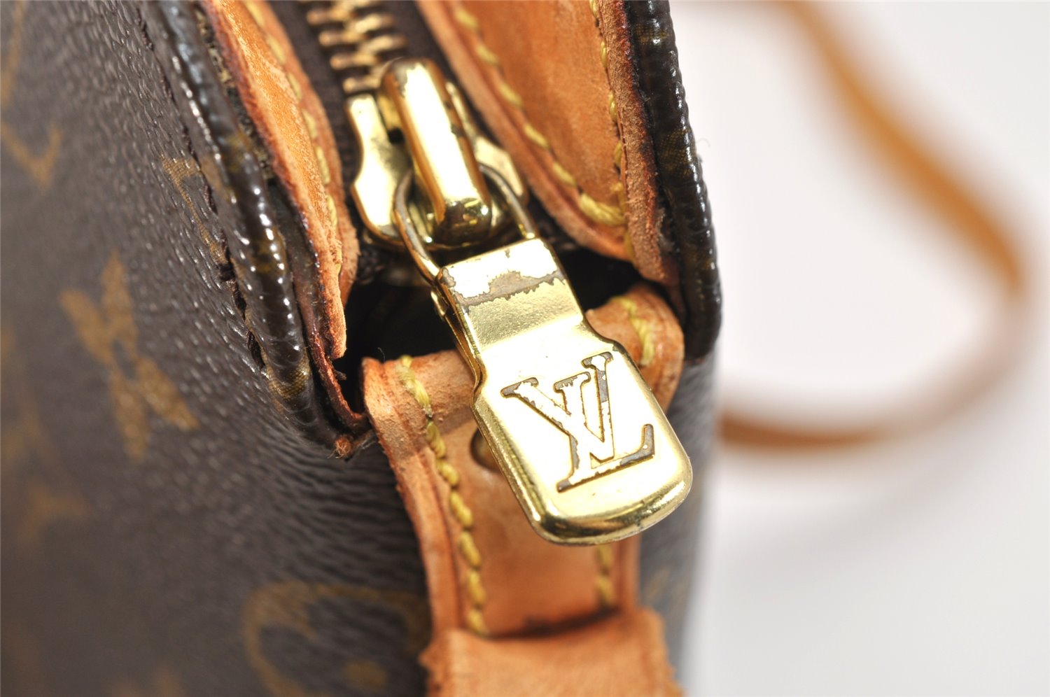 Authentic Louis Vuitton Monogram Drouot Shoulder Cross Body Bag M51290 LV 1719K
