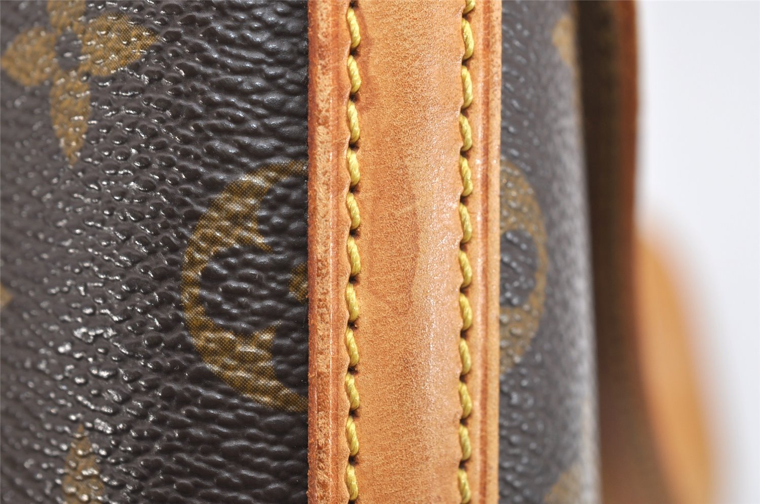 Authentic Louis Vuitton Monogram Drouot Shoulder Cross Body Bag M51290 LV 1719K