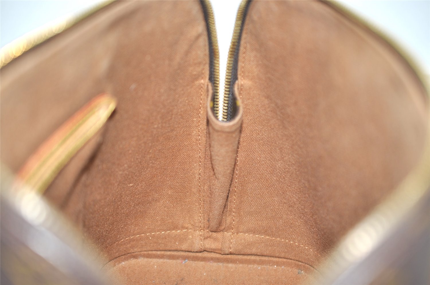 Authentic Louis Vuitton Monogram Alma Hand Bag Purse M51130 LV 1721I