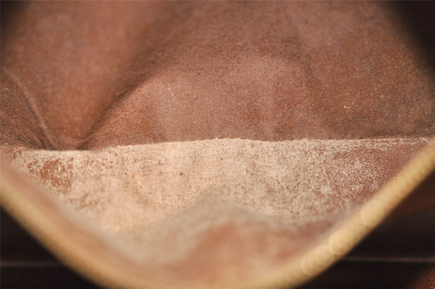 Authentic Louis Vuitton Monogram Boulogne 30 Shoulder Cross Bag Old Model 1721J