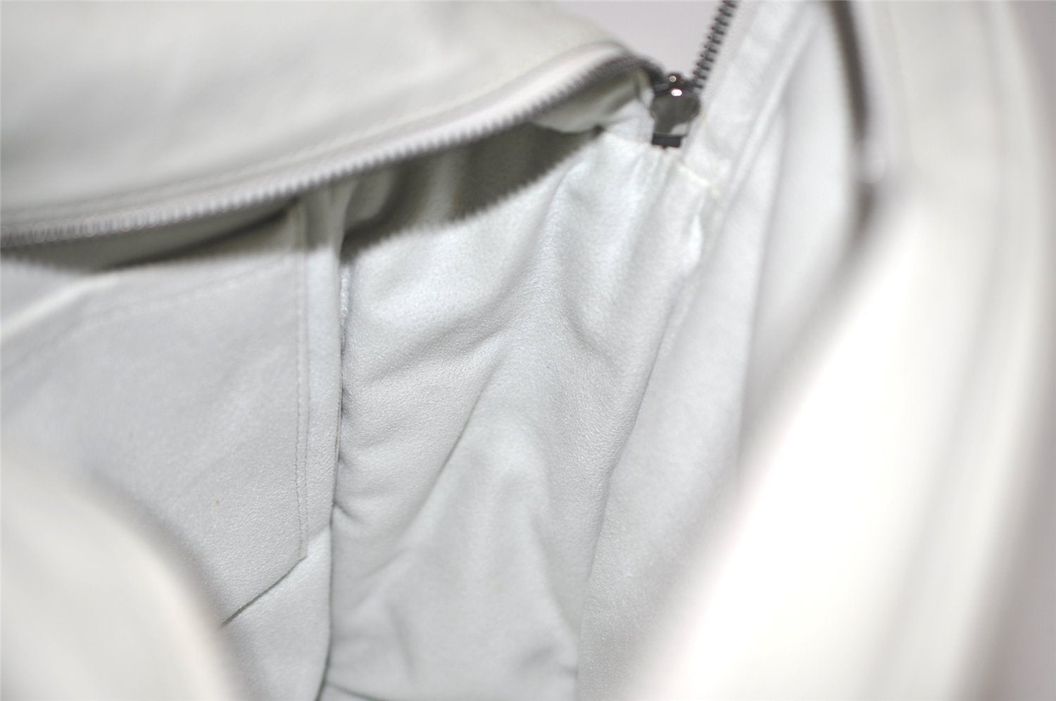 Authentic Louis Vuitton Monogram Defile Clarkson Shoulder Bag M92358 Gray 1724J