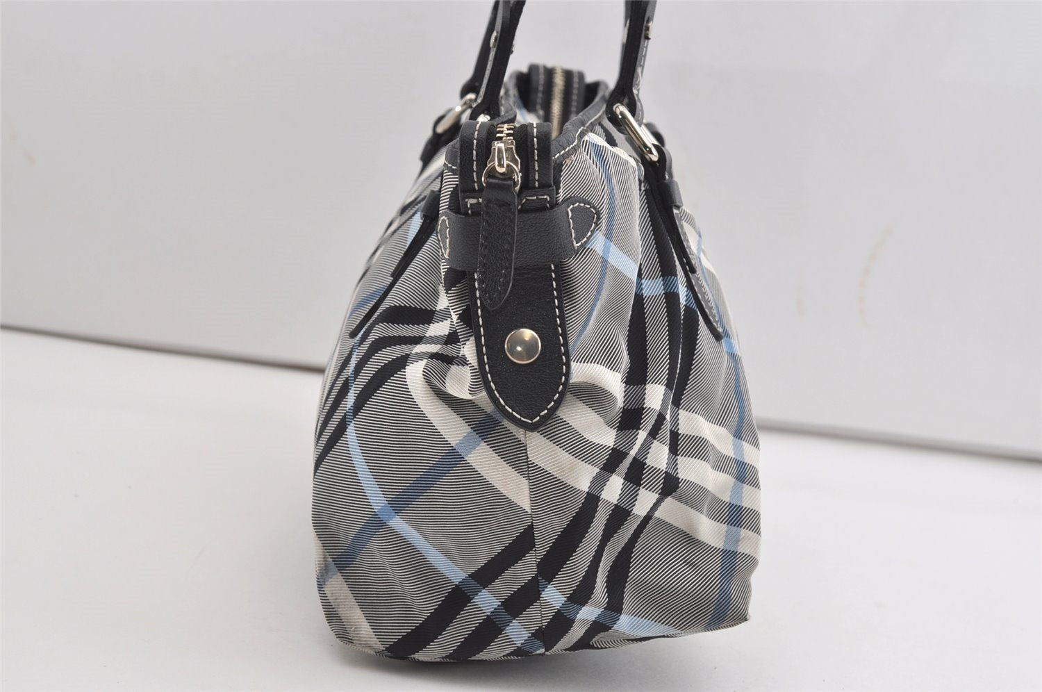 Authentic BURBERRY BLUE LABEL Check Shoulder Tote Bag Nylon Leather Black 1726J