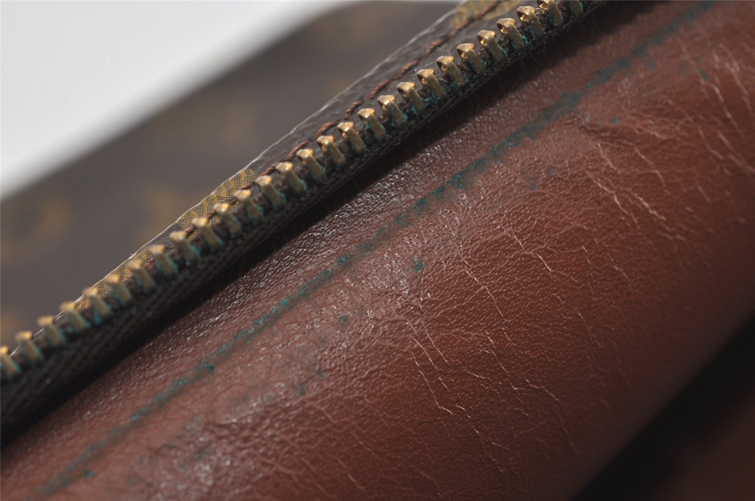 Auth Louis Vuitton Monogram Poche Toilette 26 Cosmetics Pouch Old Model LV 1728I