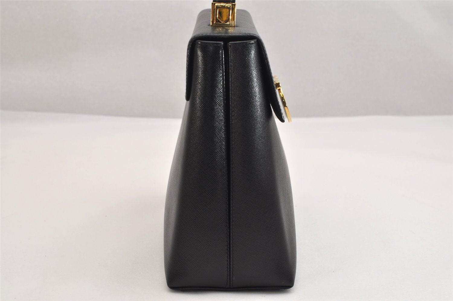 Authentic Salvatore Ferragamo Gancini Leather 2Way Shoulder Hand Bag Black 1728K