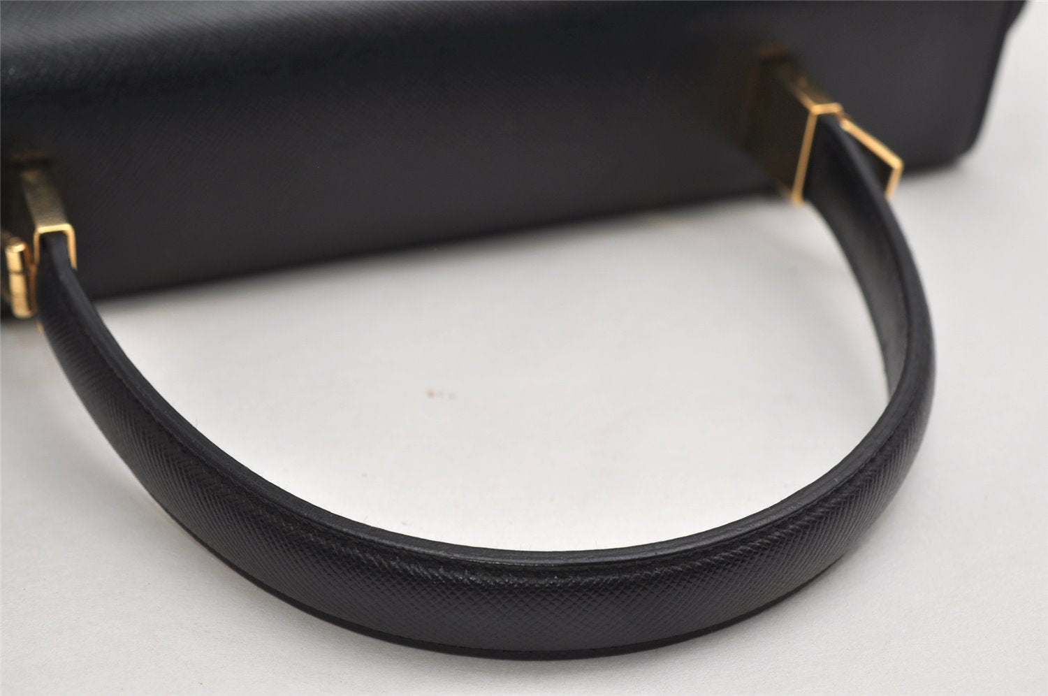 Authentic Salvatore Ferragamo Gancini Leather 2Way Shoulder Hand Bag Black 1728K