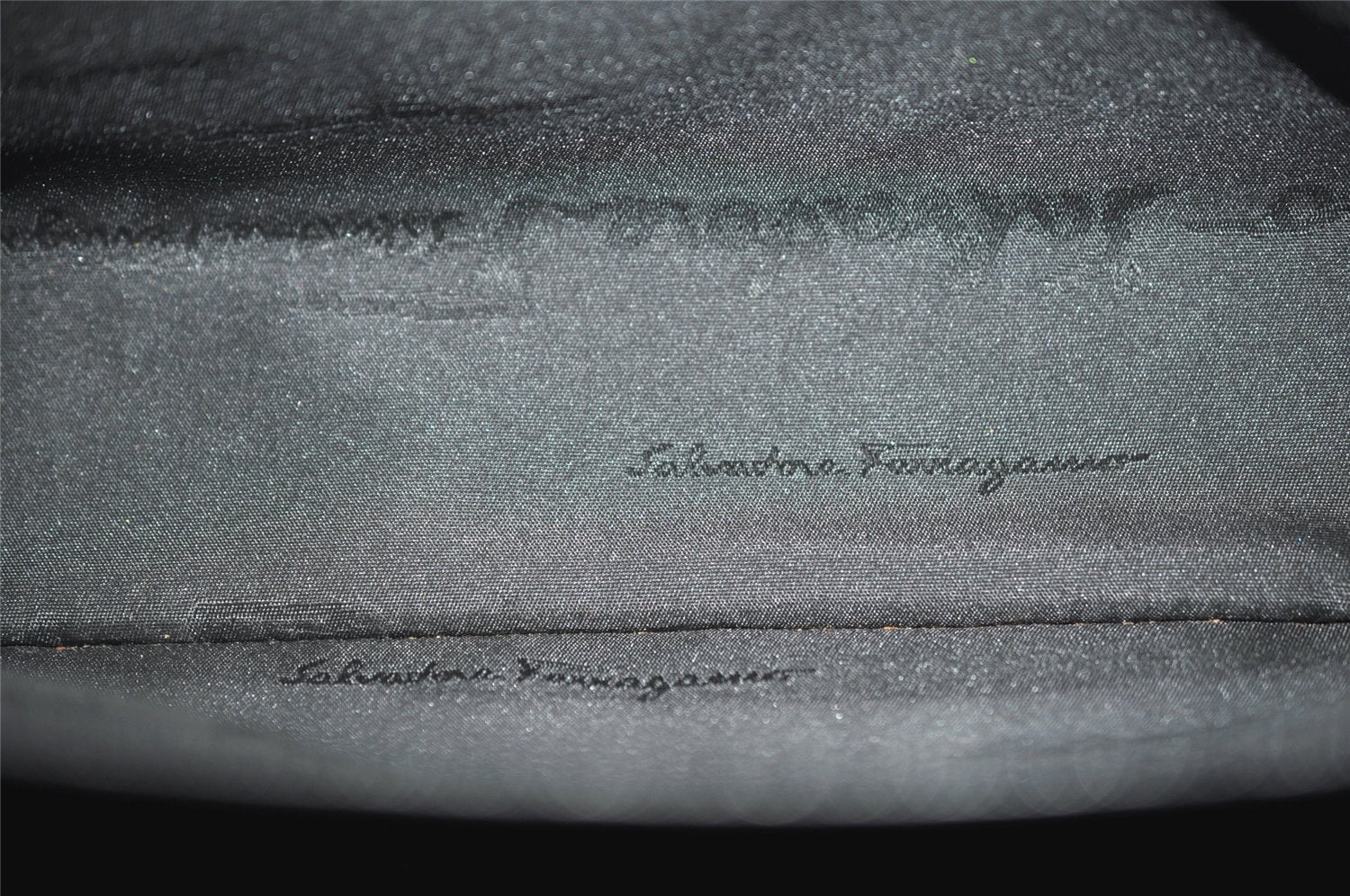 Authentic Salvatore Ferragamo Gancini Leather 2Way Shoulder Hand Bag Black 1728K