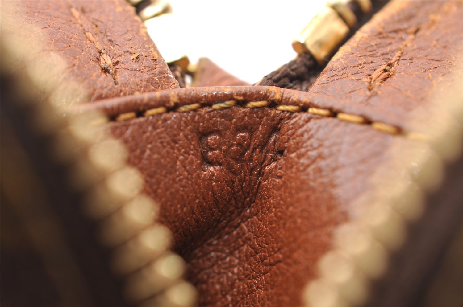 Auth Louis Vuitton Monogram Mini Poche Danube Shoulder Cross Bag Old Model 1729I