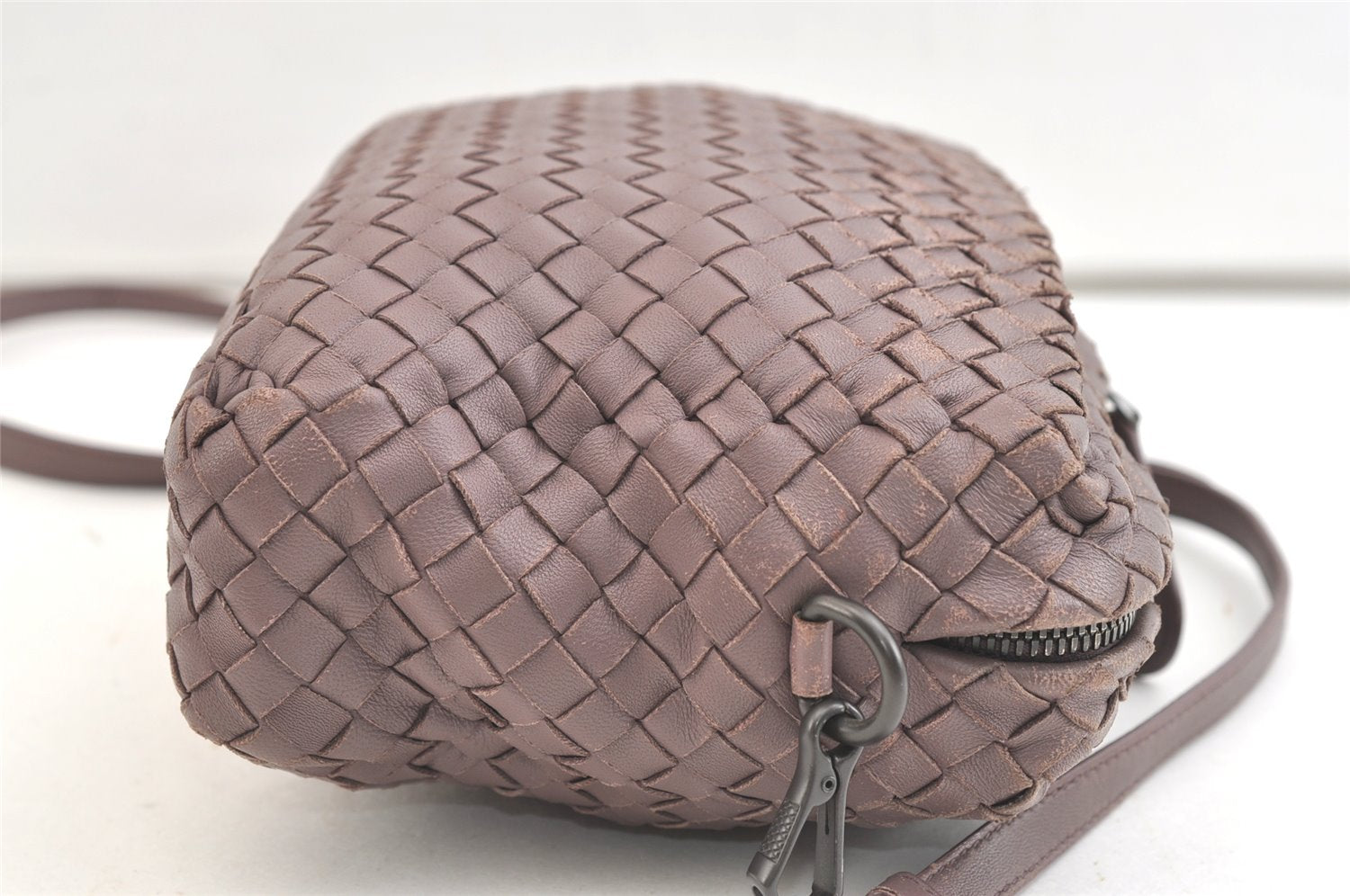 Authentic BOTTEGA VENETA Intrecciato Leather Shoulder Crossbody Bag Purple 1730K