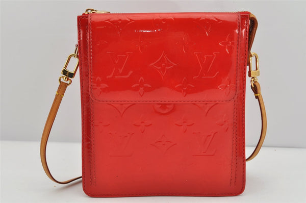 Authentic Louis Vuitton Vernis Mott Shoulder Hand Bag Purse Red M91137 LV 1735K