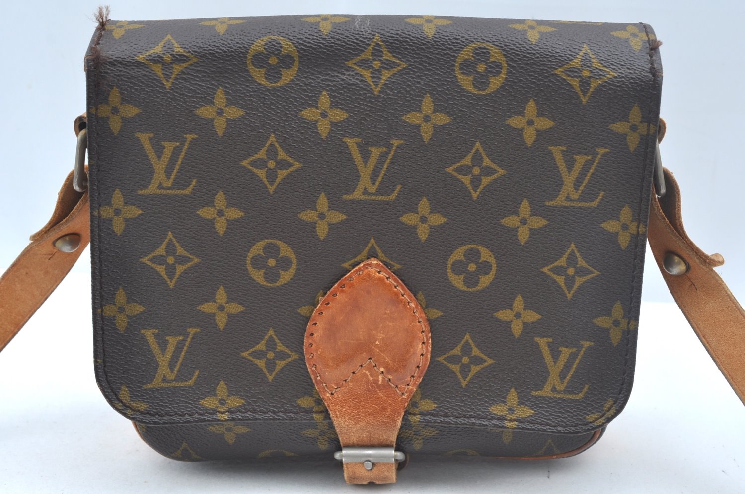 Authentic Louis Vuitton Monogram Cartouchiere MM Shoulder Bag Old Model 1739J