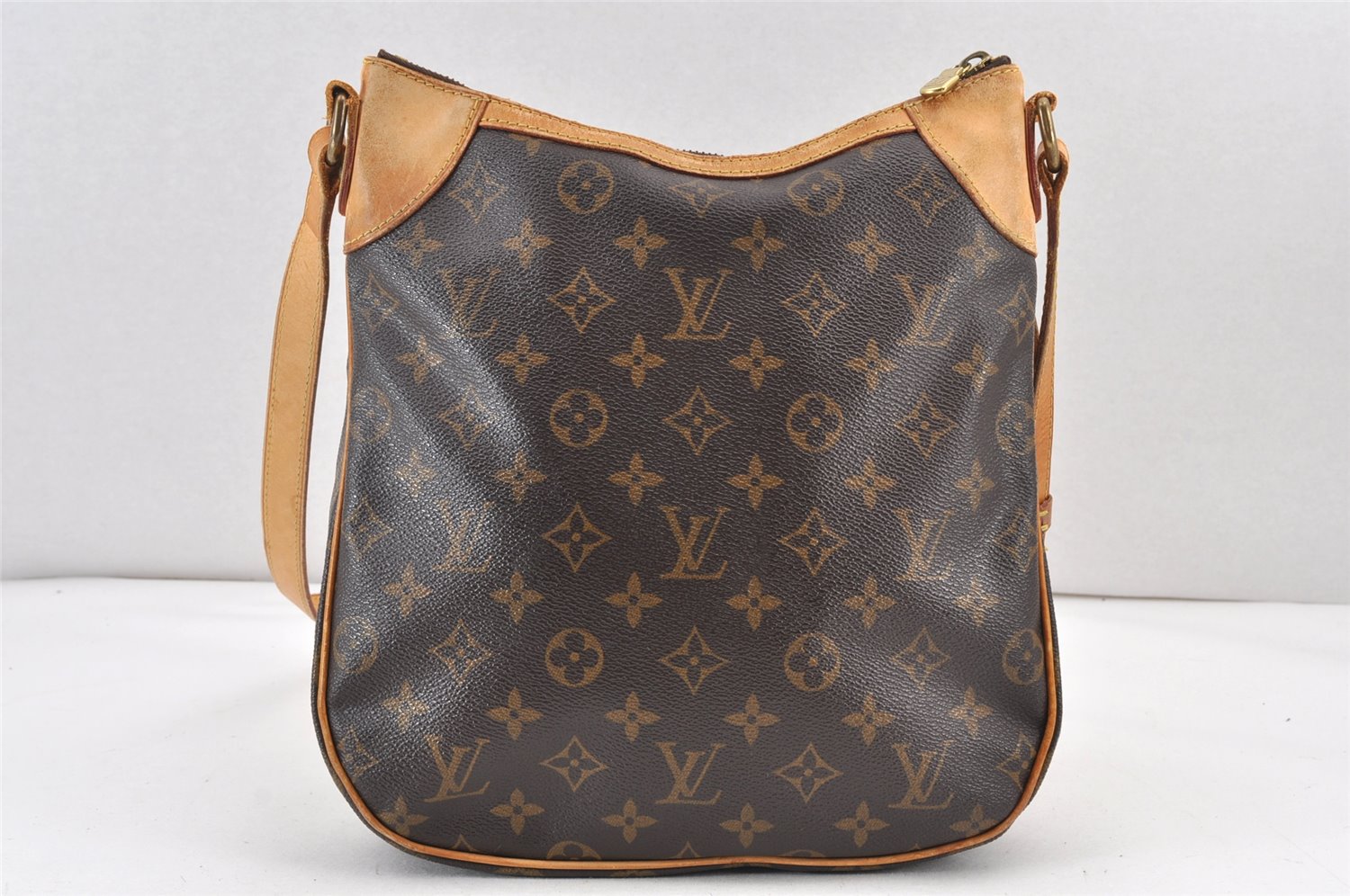 Authentic Louis Vuitton Monogram Odeon PM Shoulder Bag M56390 LV Junk 1739K