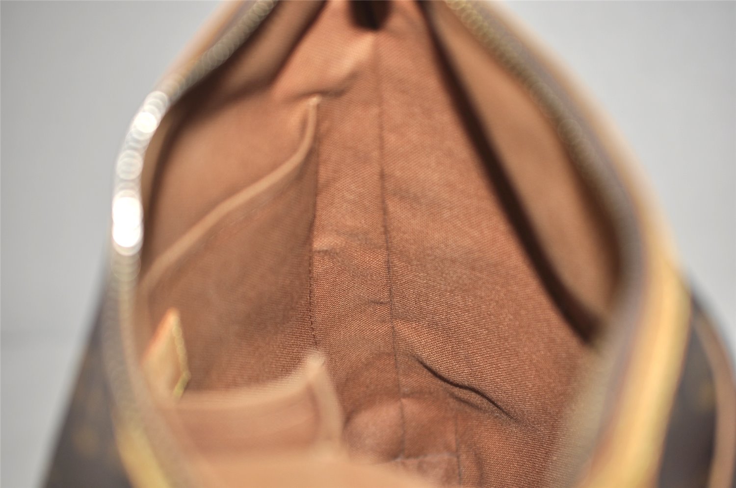 Authentic Louis Vuitton Monogram Odeon PM Shoulder Bag M56390 LV Junk 1739K