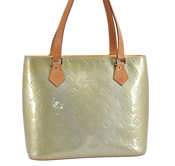 Authentic Louis Vuitton Vernis Houston Shoulder Bag Light Green M91053 LV 1740J