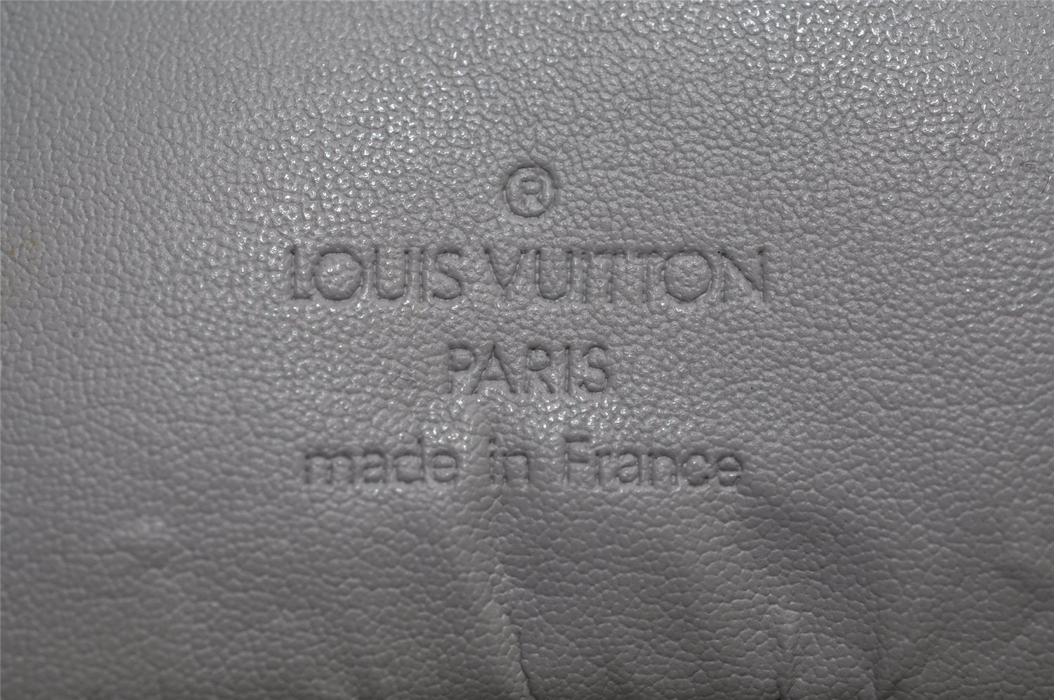 Authentic Louis Vuitton Vernis Houston Shoulder Bag Light Green M91053 LV 1740J