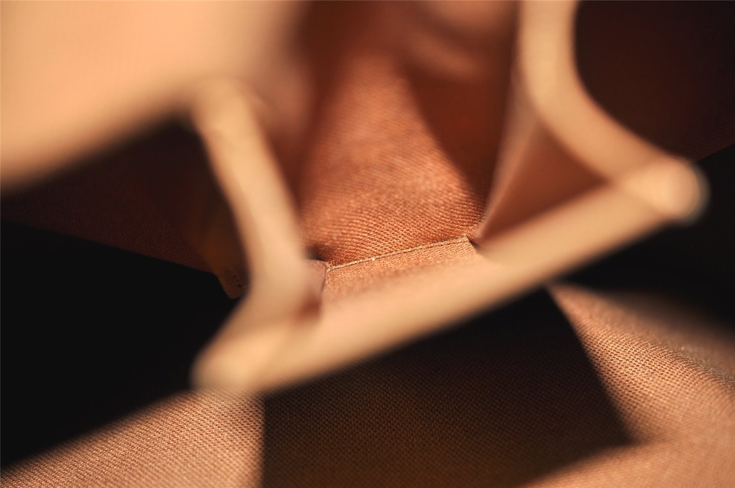 Authentic Louis Vuitton Monogram Batignolles Horizontal Tote Bag M51154 LV 1742K