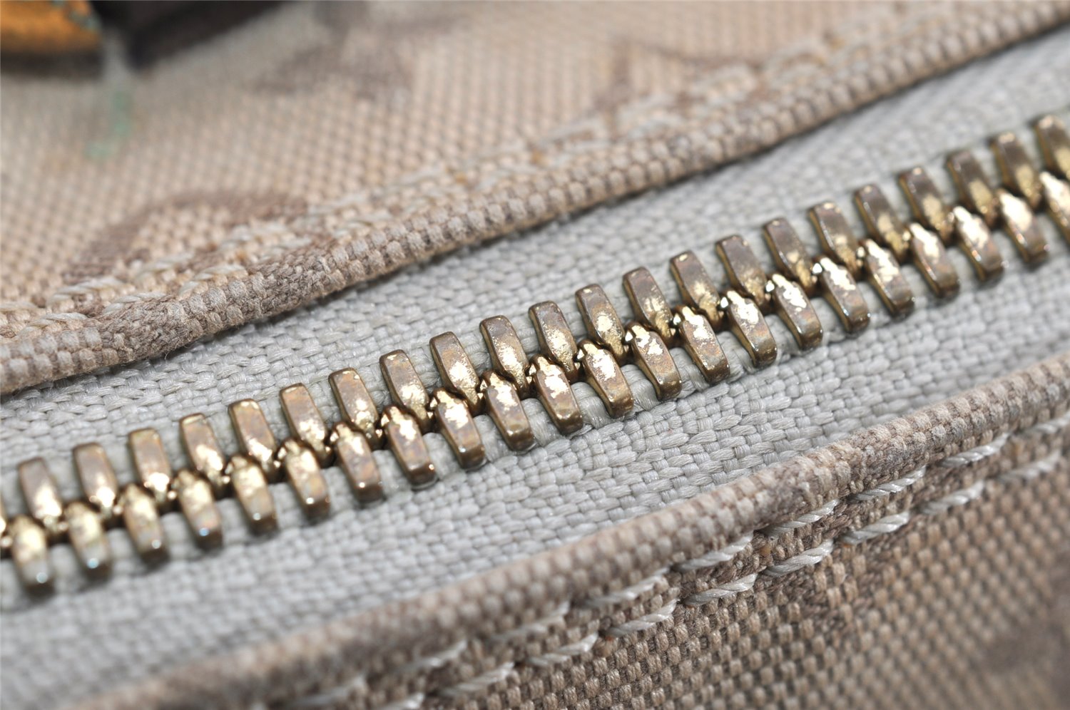 Auth Louis Vuitton Monogram Mini Alma Ron Hand Bag Khaki Beige M92206 LV 1748K